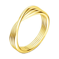 Minimalistinis 14K auksu dengtas susuktos mazgo sluoksniuojamas žiedas ant balto fono.