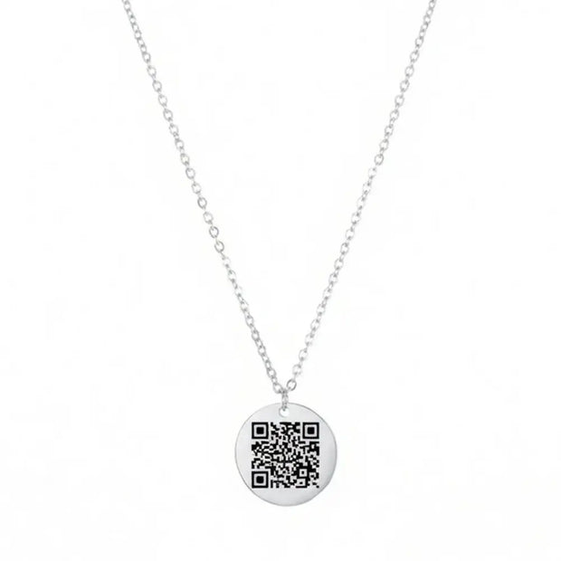 925 hõbedast ruudukujuline ripats, millel on täpne lasergraveeringu pind
model-wearing-925-silver-engraved-square-pendant-necklace
Naine kannab eritellimusel valmistatud 925 hõbedast graveeritud ruudukujulist ripatskaelakeed
layered-925-silver-square-pendant