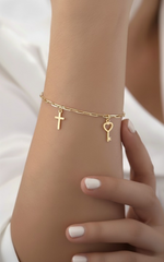 Load image into Gallery viewer, Loretana interchangeable charms  Bracelet
