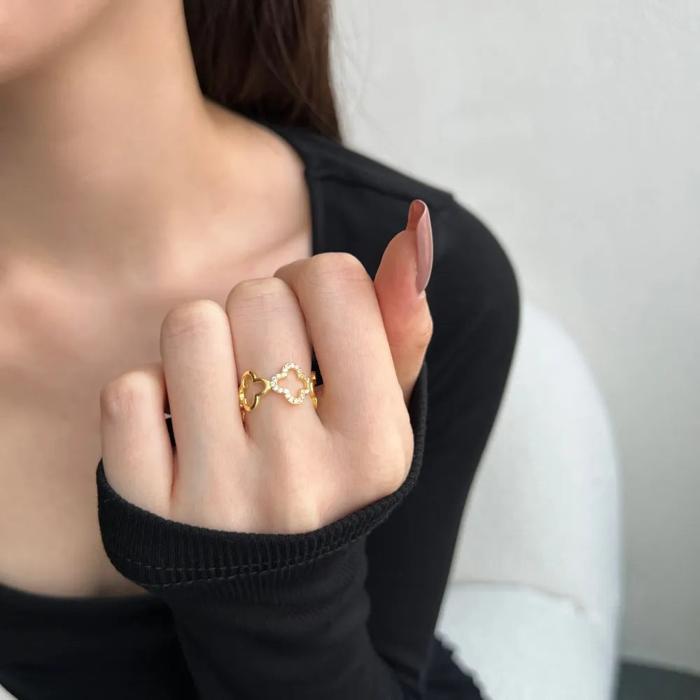 Bloom Four Leaf Clover Moissanite Ring 925 Sterling Silver 18k Gold Plated