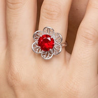 Close-up of the Interchangeable Stone Flower Ring, 4 Stones in 925 sterling silver, worn