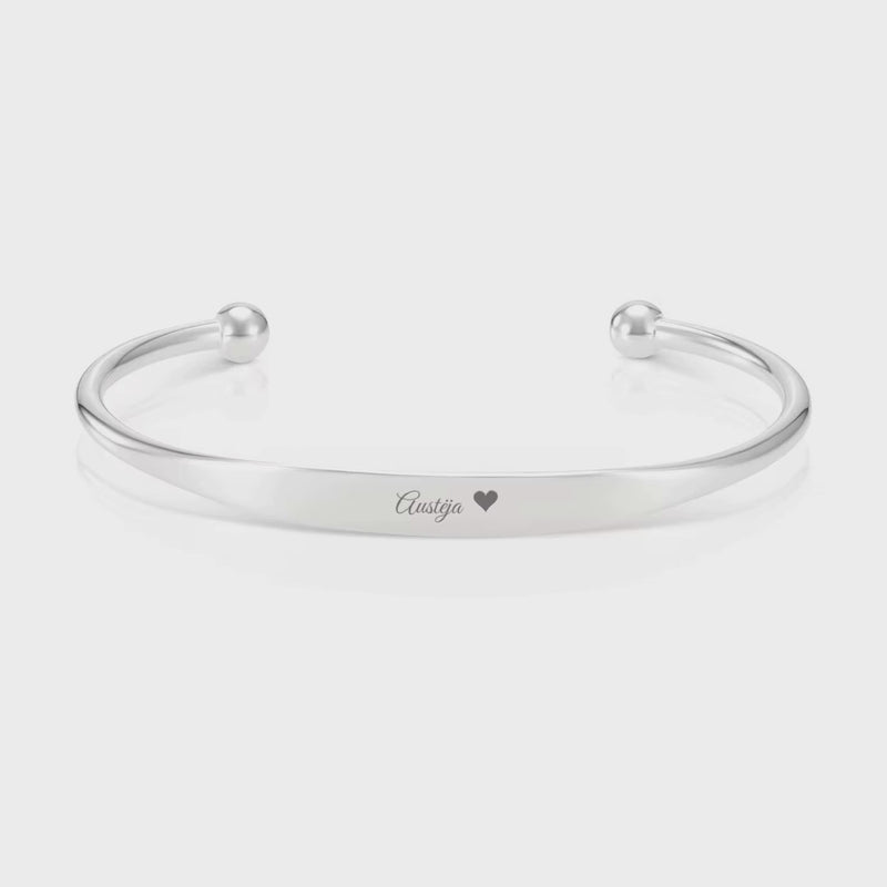 Engraving names on the 925 silver Personalized Letter Bangle